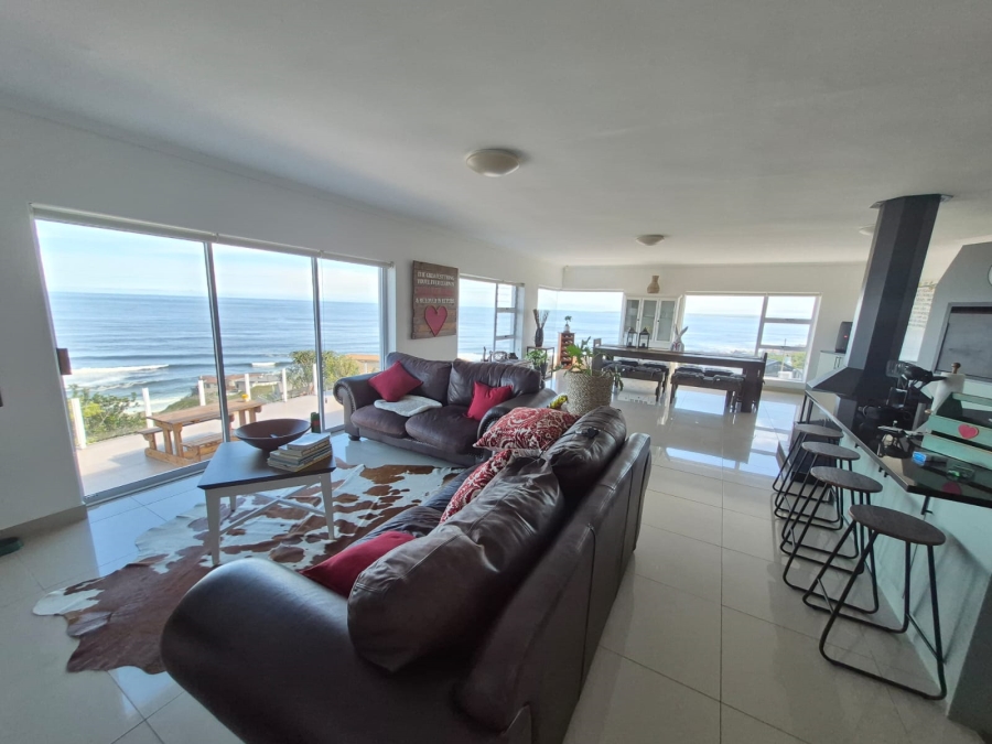 5 Bedroom Property for Sale in Dana Bay Western Cape